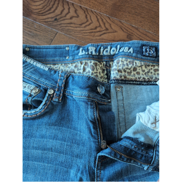 LA Idol Beaded Dainty Capri Pants Womens Sz 13 Lappered Print Rhinestone Y2K VTG - Picture 4 of 11